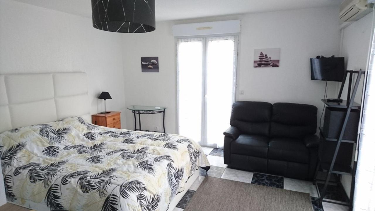 Appartements Dans Residence Avec Piscine - Mer A 500M Sainte-Marie-la-Mer Exterior photo